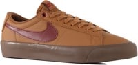 Nike SB Zoom Blazer Low Pro GT Skate Shoes - light british tan/dark team red